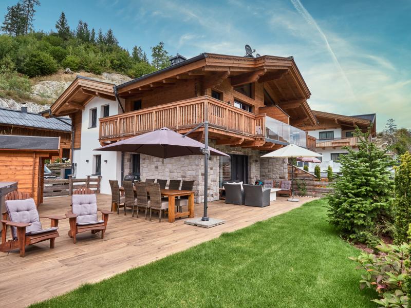 Schönes Chalet mit Sauna in Nähe von 3 b Ferienhaus  Wald im Pinzgau